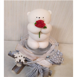 Шоколадная фигурка Мишка Пухлик с розой из  итальянской глазури